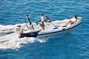 Ranieri Cayman 19 Sport. Semi-rigid inflatable boat, RIB